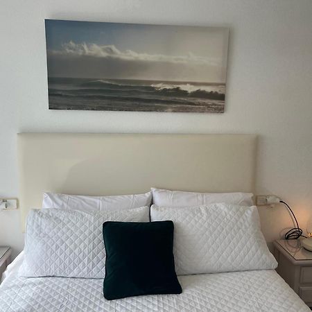 Apartmán Atico Vistas Al Mar Golf ,Piscina Y Parking Albatros 2 Rincón de la Victoria Exteriér fotografie