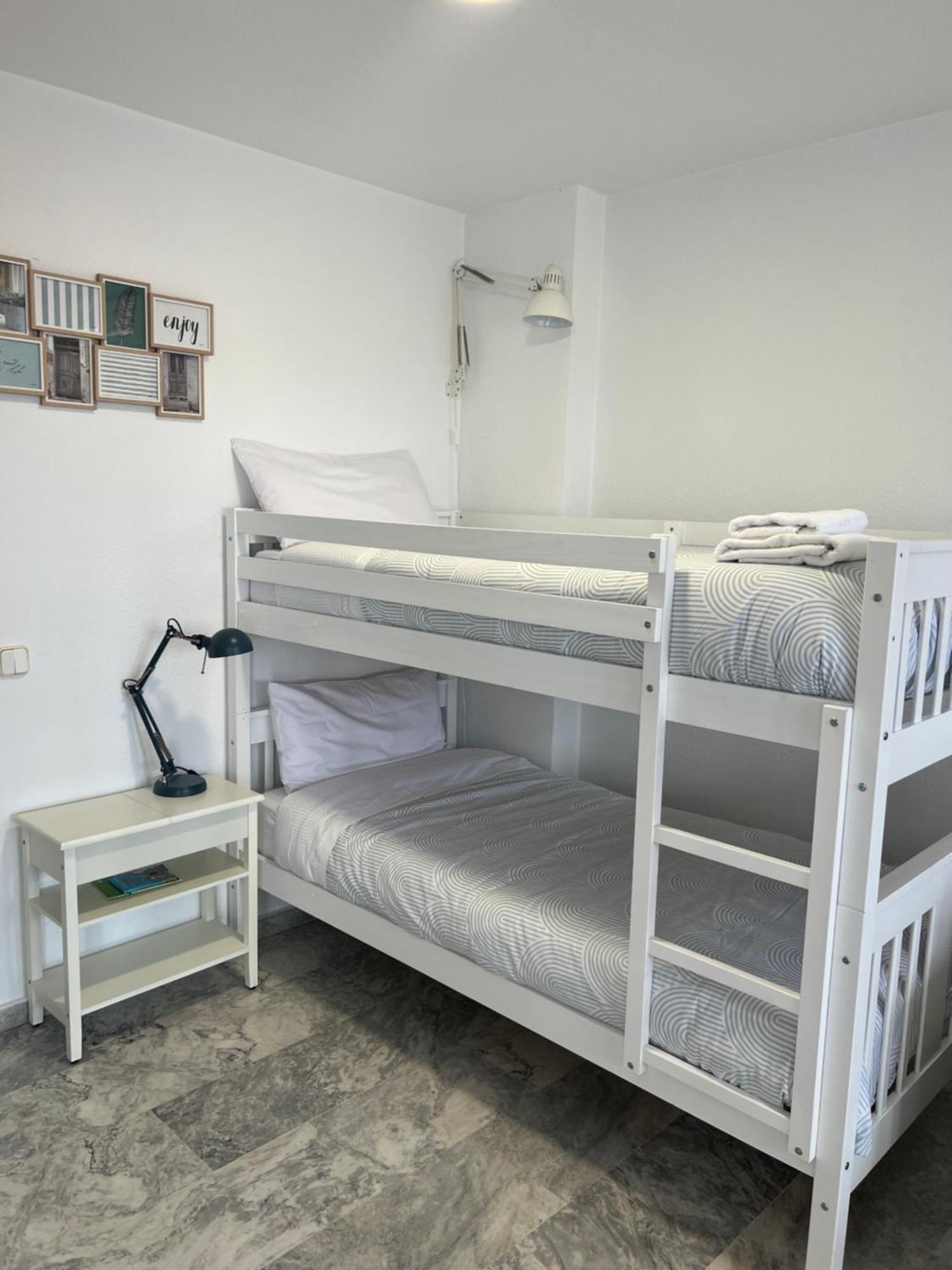 Apartmán Atico Vistas Al Mar Golf ,Piscina Y Parking Albatros 2 Rincón de la Victoria Exteriér fotografie