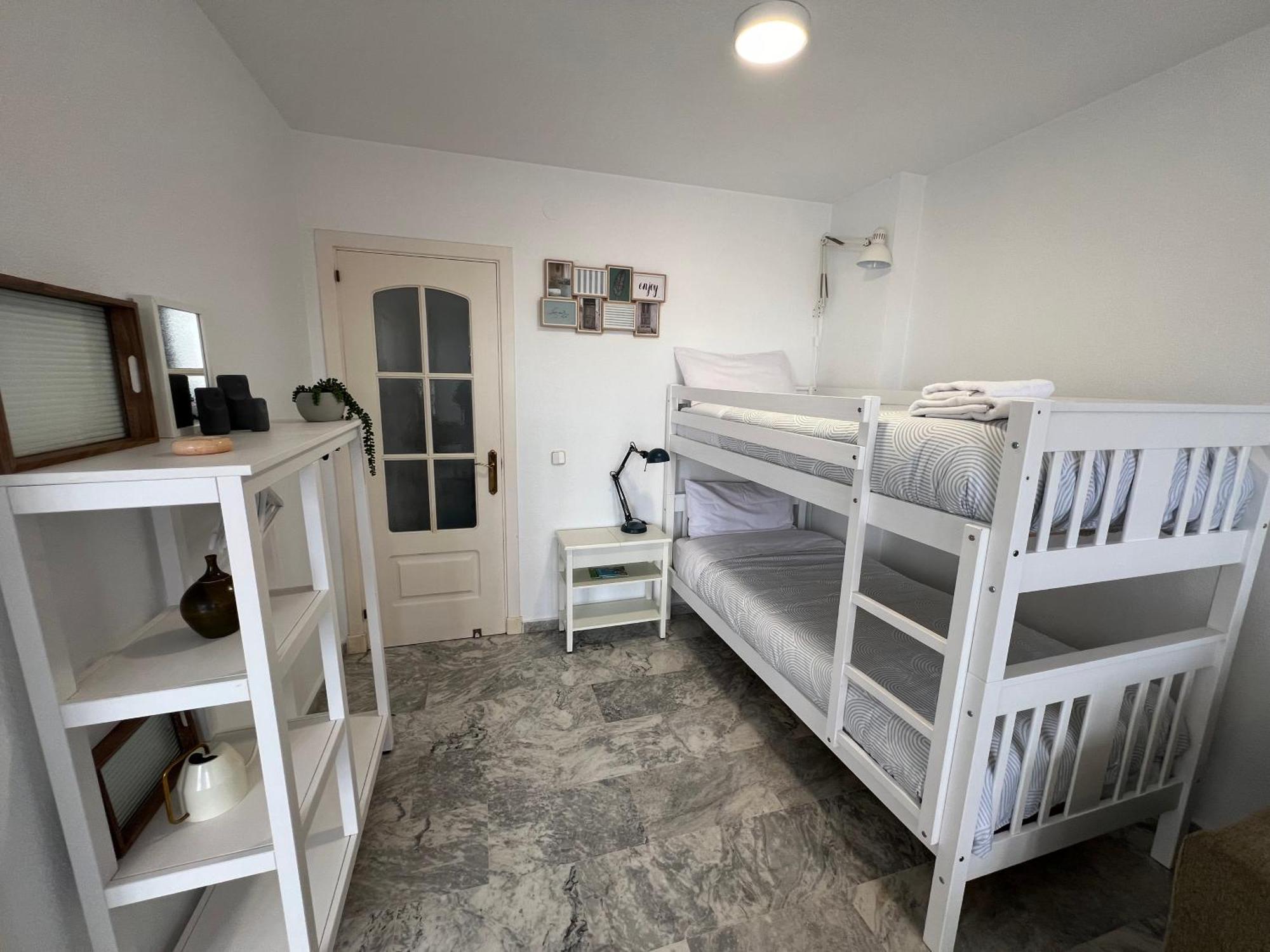 Apartmán Atico Vistas Al Mar Golf ,Piscina Y Parking Albatros 2 Rincón de la Victoria Exteriér fotografie